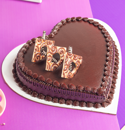 Chocolate Heart Cake (1 kg)